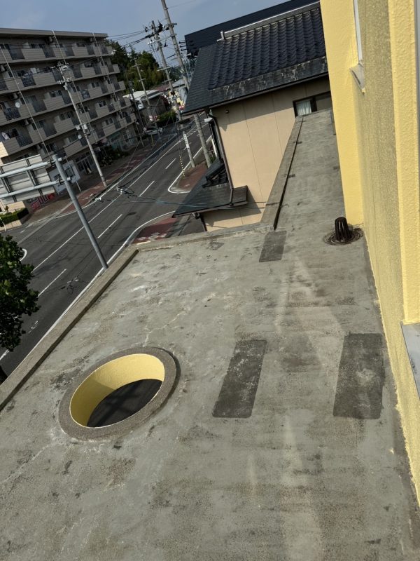 line_oa_chat_250428_101300_group_0-600x800