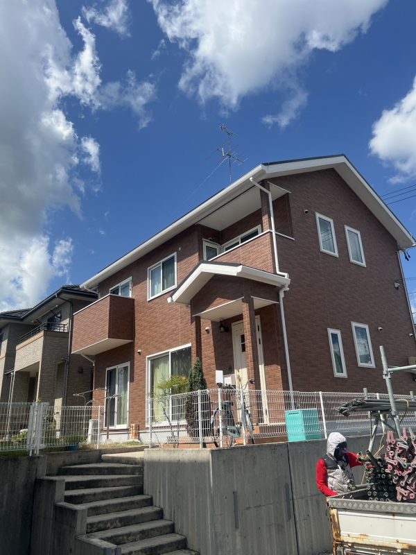 line_oa_chat_250930_095758_group_0-600x800