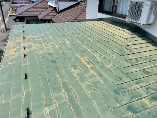 白河市にてトタン屋根塗装工事